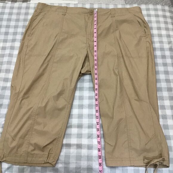 BEIGE Reitmans pedal pusher pants tan crop beige lightweight cotton plus size 22 - Picture 8 of 12